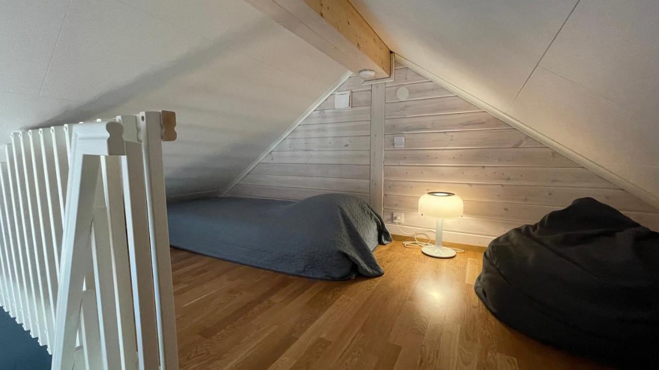Floda, Minihus på 62m2 för plats för 4 vuxna och 2 barn Floda  Exteriör bild